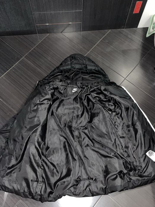 Черно яке nike….