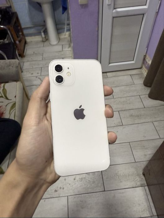Iphone 12 ёмкость 77