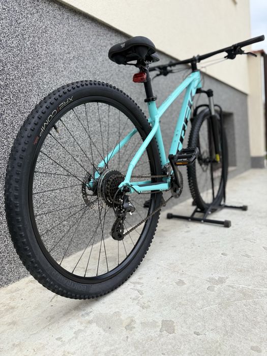Trek Marlin 6 29” / Размер M / Shimano Altus 18 скорости / Хидравлични дискови спирачки