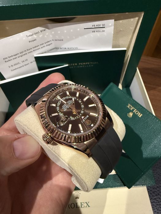 Rolex Sky Dweller Rose Gold Chocolate Dial  42mm  fullset