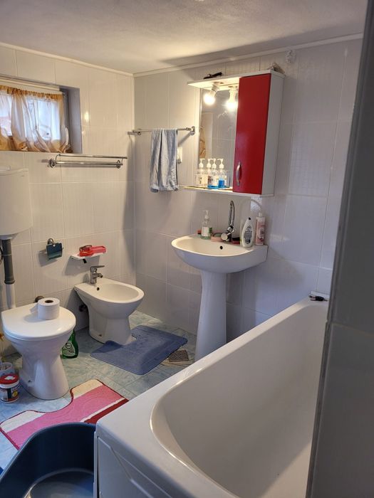 Casa de vanzare in com Mihaesti