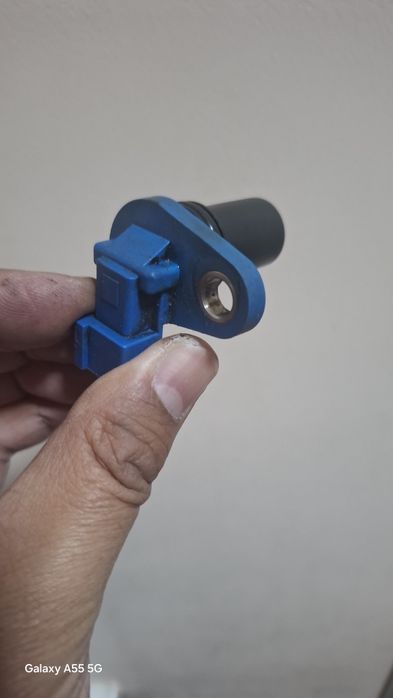 Продам датчик распредвала