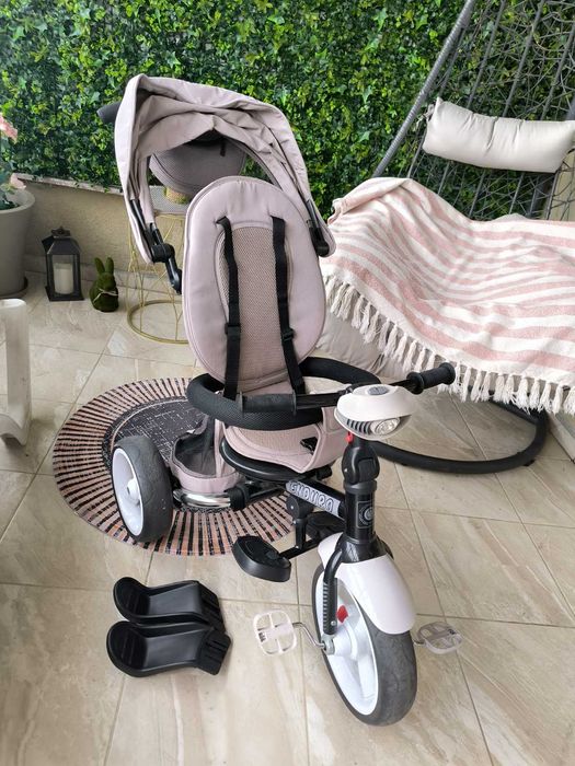 Триколка Lorelli