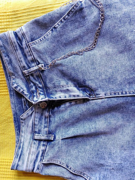 Дамски дънкови гащи L размер