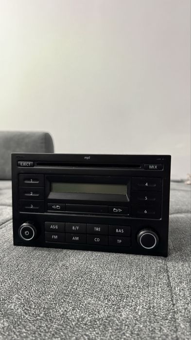 Radio CD Polo 9N (RCD 200)