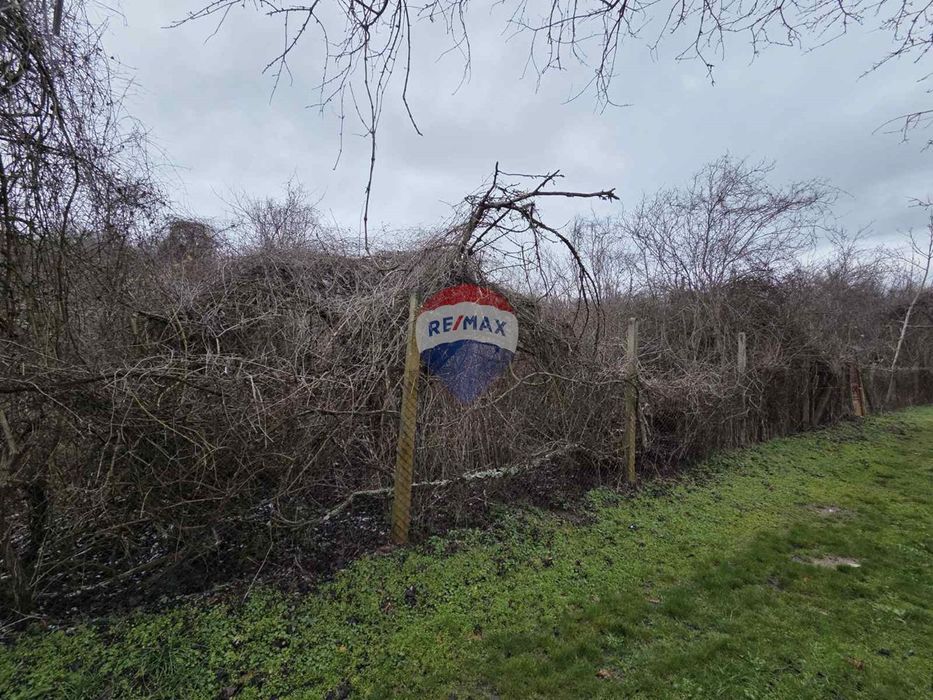 Продава се Парцел в с. Осеново, Област Варна - 600 кв.м за 13 €/кв.м - Снимка #1