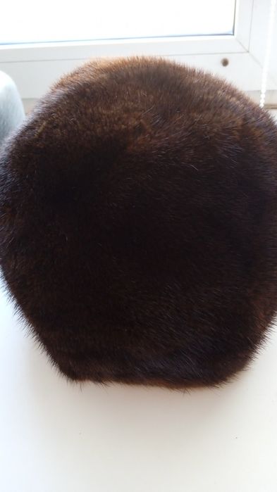 Продам шапку женскую