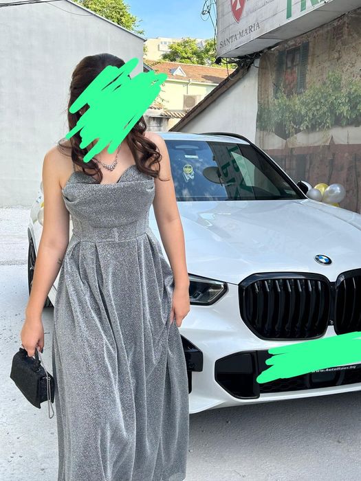 Сребриста Бална Рокля размер Л