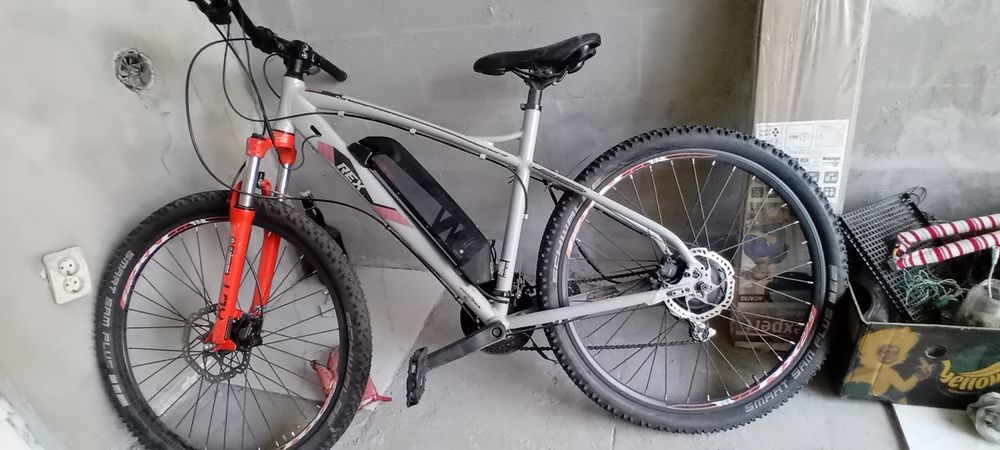 Bicicletă aluminiu electrică