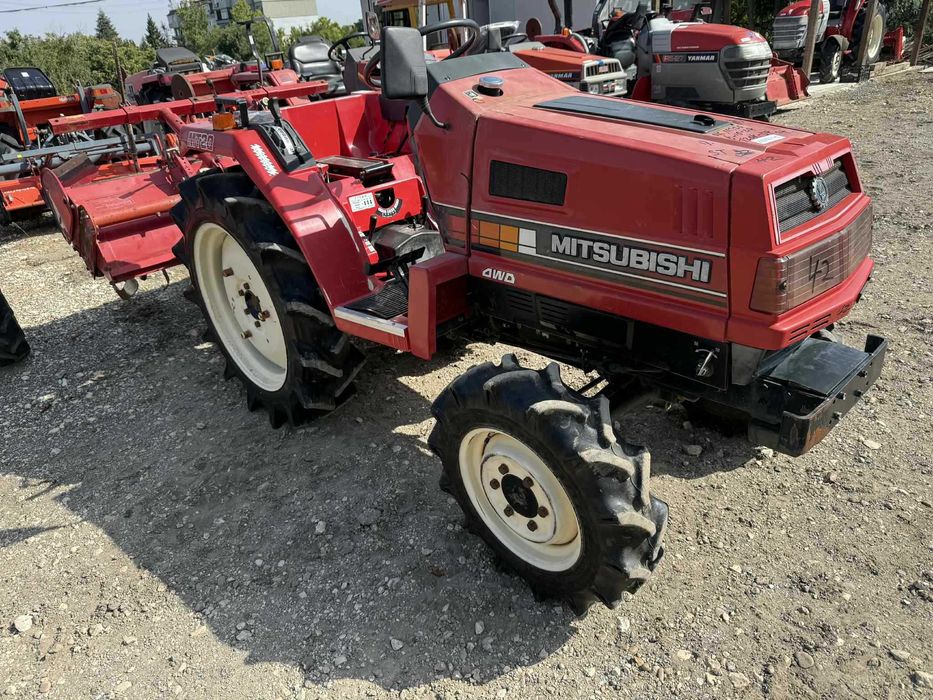 Трактор MITSUBISHI MT20 4x4