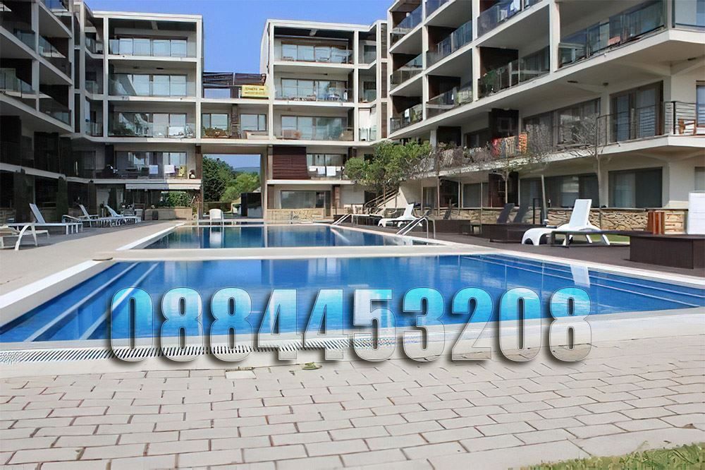 Продава се Двустаен апартамент в Обзор - 95 кв.м за 685 €/кв.м - Снимка #1