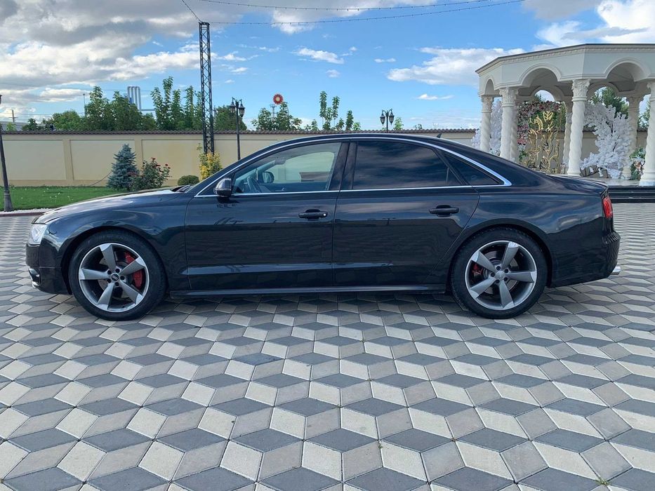 AUDI A8 D4 4Motion 2011 4.2TDi 350 CP E5 4x4 CutieAut Clima Piele Ventilatie Camera LED, proprietar 18.500 €