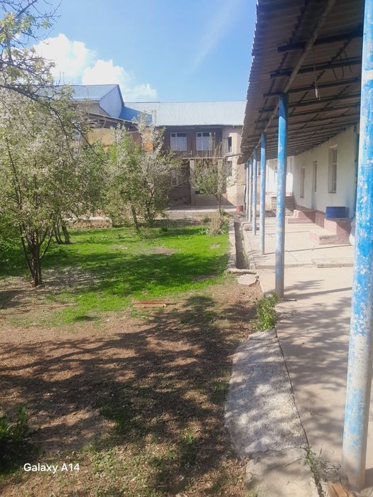 Уй сатылады 2этаждық