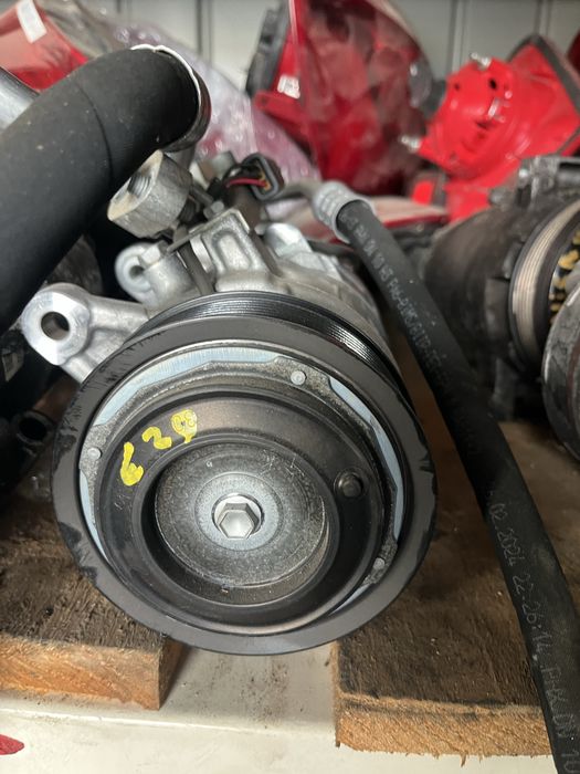 Compresor clima bmw G20 G21 2.0 d de pe masina 3000 km an 2025