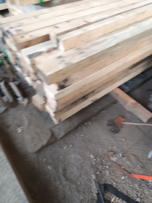 Доска брус стропилы