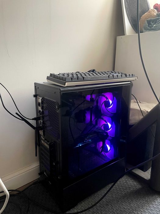 Gaming Setup Ryzen 5 5600 4.40GHz  + RX 7800 XT  и периферия