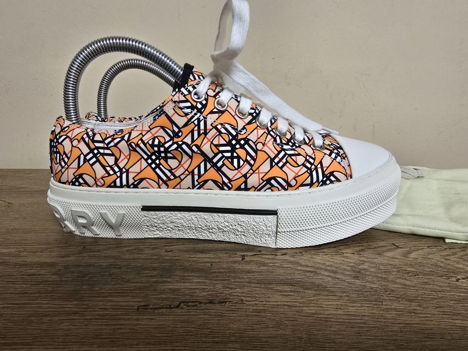 Burberry страхотни дамски сникърси кецове