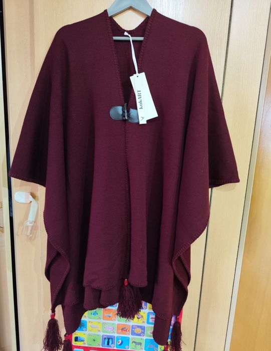 Продается новое пончо