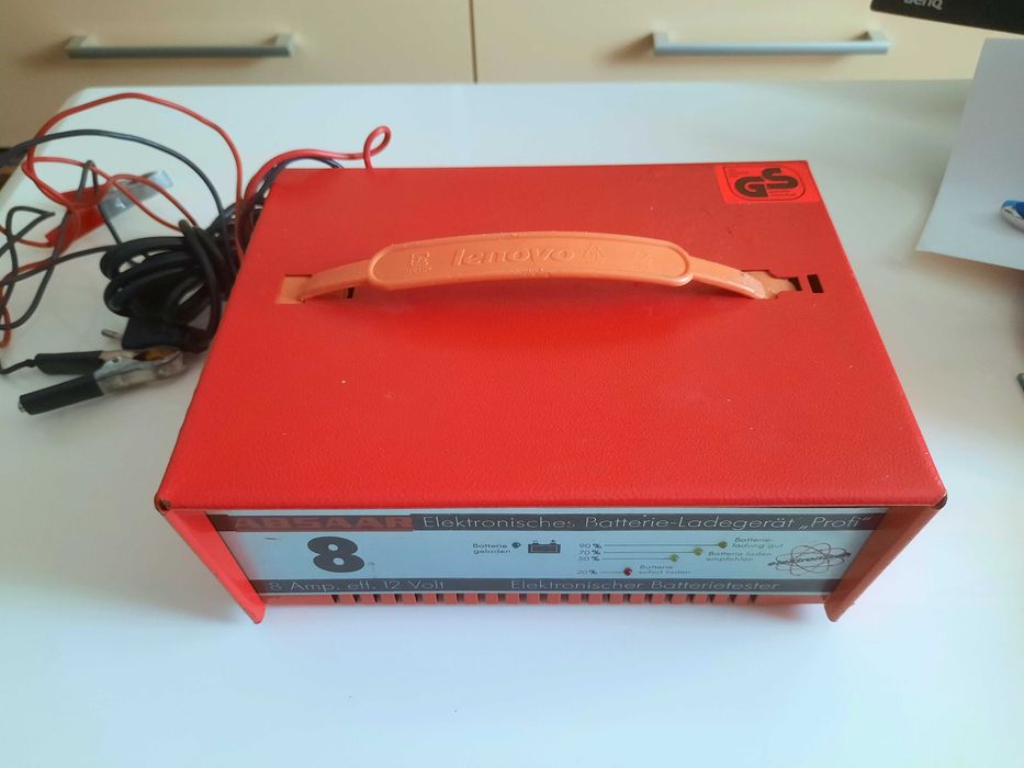 Redresor Auto Profesional Absaar „Profi” 8A / 12V cu Tester Baterie