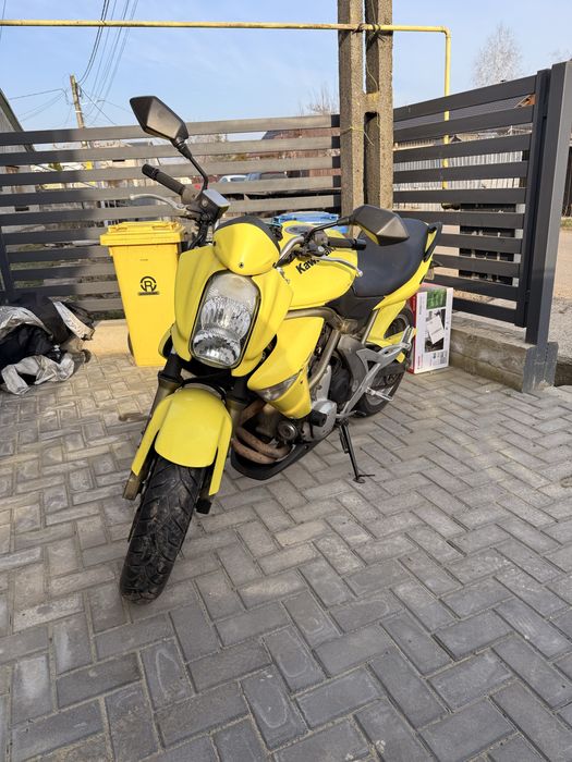 Kawasaki ER 6N - 650cc