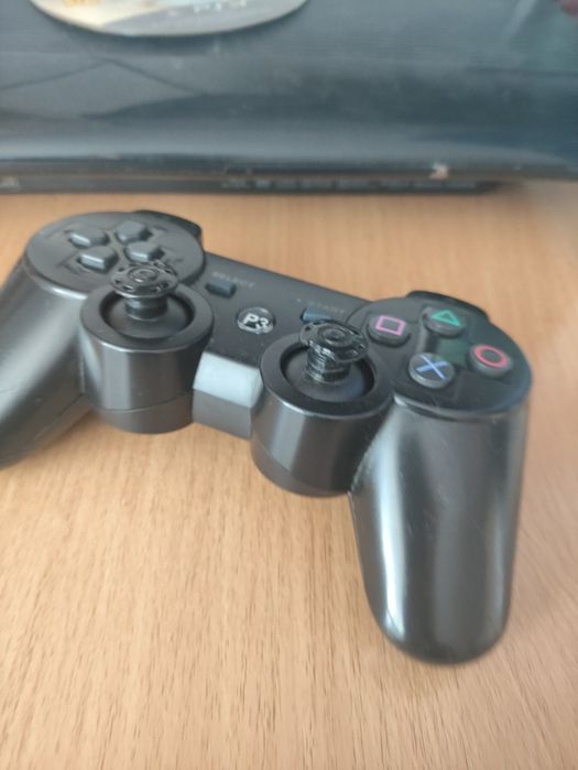 Продам плейстейшен 3