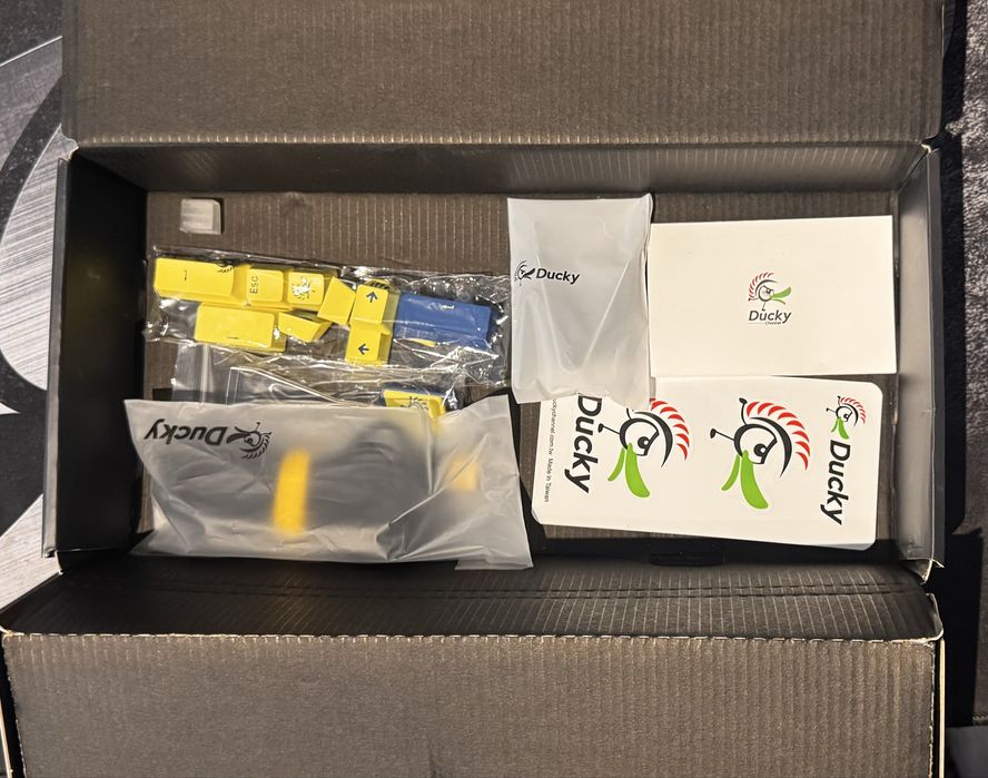 DUCKY One 3 Daybreak Mini