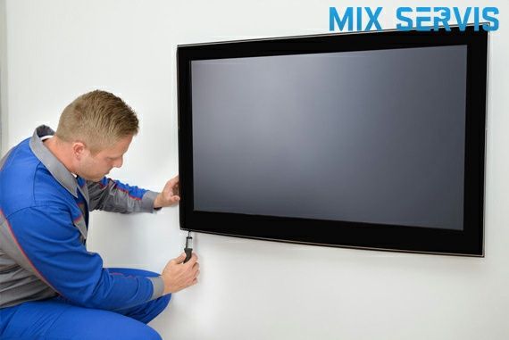 Установка телевизора на стену