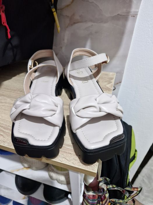 Босоножки Турция на платформе размер 36