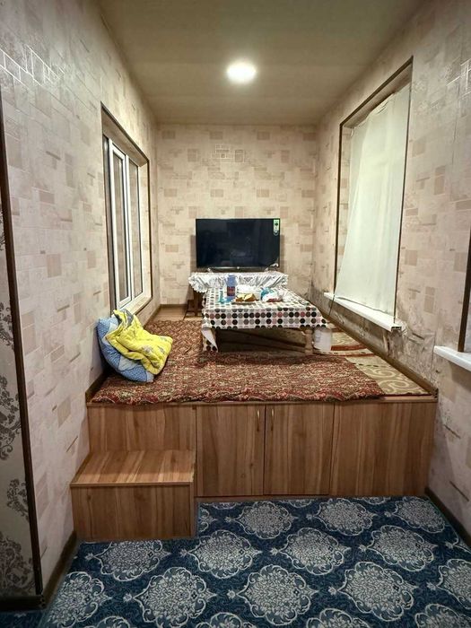 Уй сотилади_Продается квартира