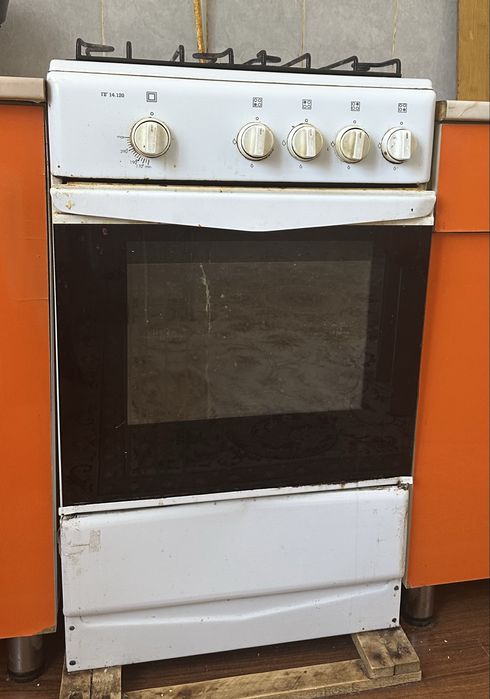 Продаю Кухонный гарнитур