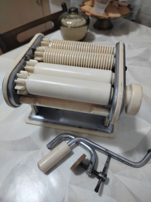 Советскую лапшерезку