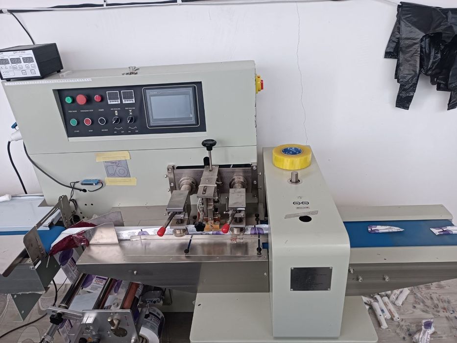 Бинт ва влажный сарфетка ишлаб чикариш  дастгохи