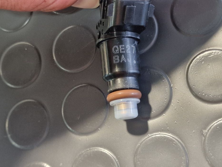 Професионално ревизирани инжектори Bosch за Honda Jazz II 2002–2008