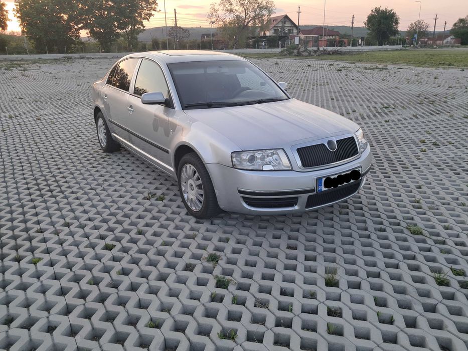 Skoda Superb 1.9TDI AWX