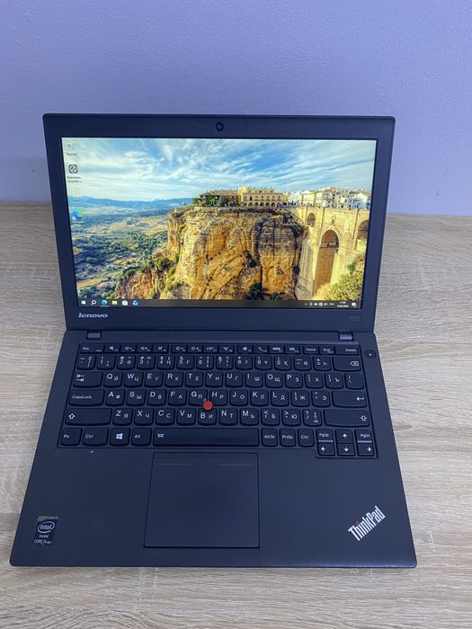 Ноутбук ThinkPad X240