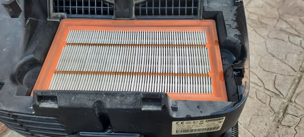 Прахосмукачка Karcher  nt 35/1 eco Контакт Сухо Мокро Строителство