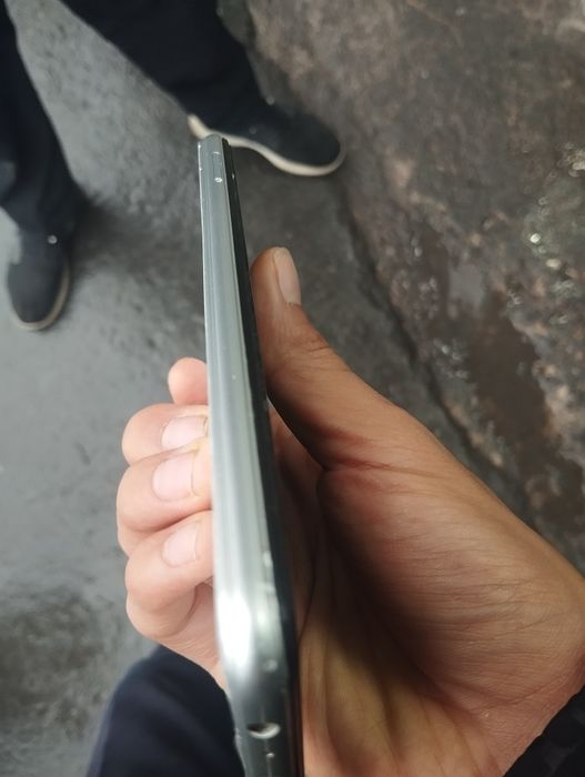 Samsung A22 5G holati orta