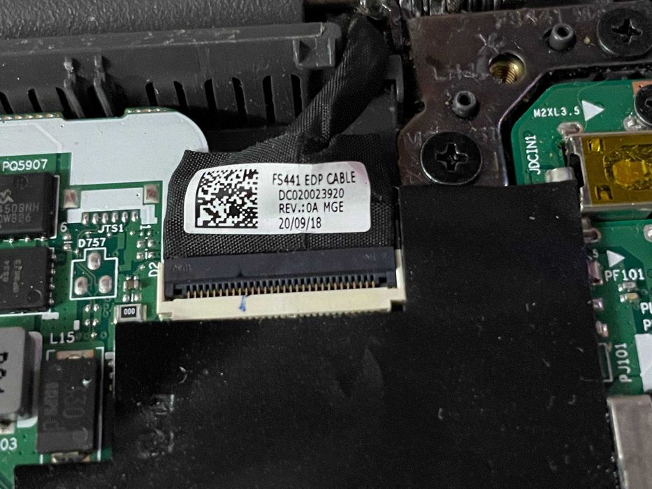 Ноутбук Lenovo V14-ada