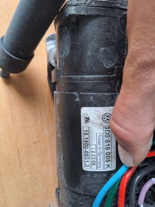 Компресор за въздушно окачване VW Phaeton 3d0616005k