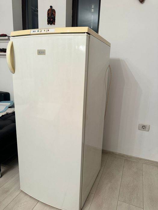 Congelator 5 sertare Zanussi