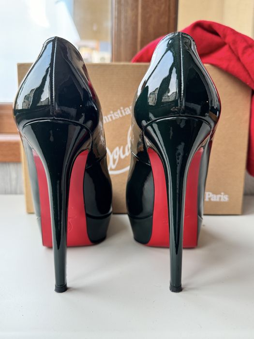 Pantofi toc Louboutin Bianca verde inchis lac 37