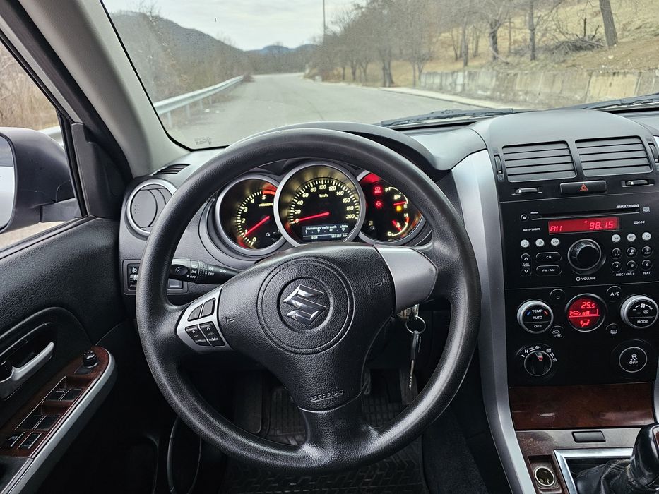 Suzuki Grand Vitara*2014* 134000 km *