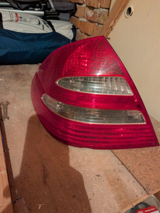 Ляв стоп за Mercedes E Class W211 2004-2007