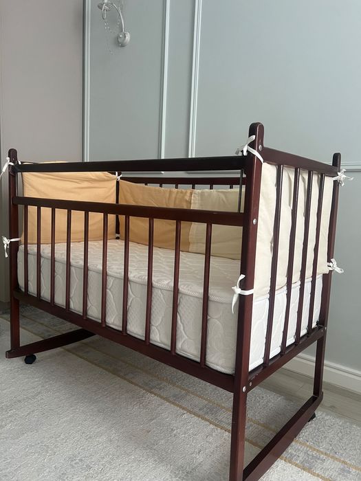 Продается Манеж детский