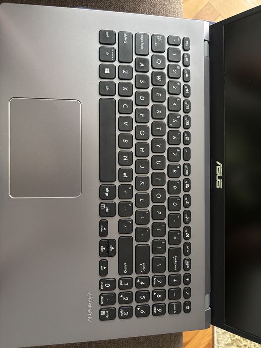 Vand Laptop Asus