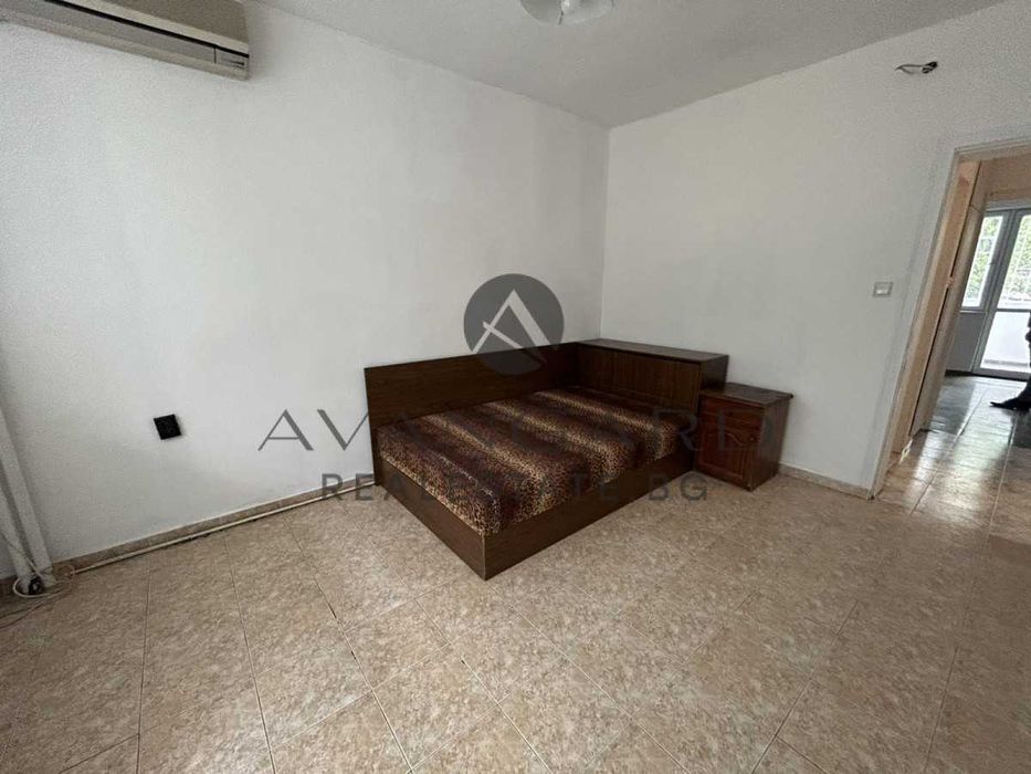 Продава се Тристаен апартамент в Пловдив, Тракия - 80 кв.м за 1849 €/кв.м - Снимка #3