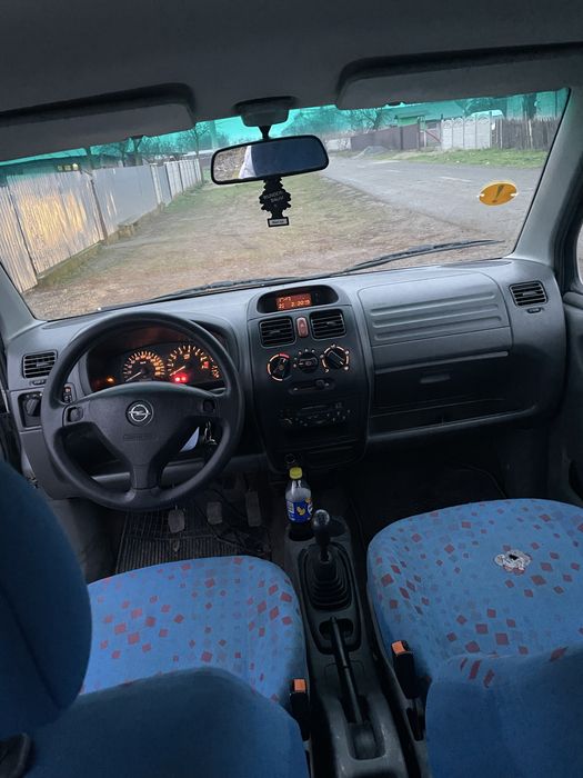 Vand sau schimb Opel Agila 1.2 Benzina !!!