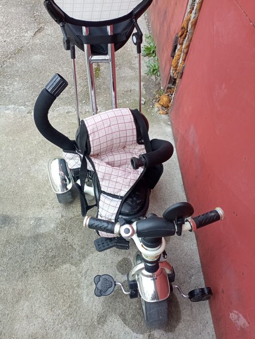 Децка Триколка .