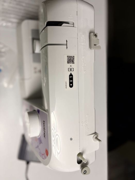 Mașina de cusut oferta