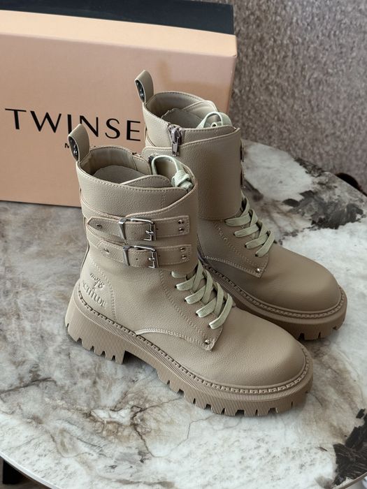 Twinset боти 35